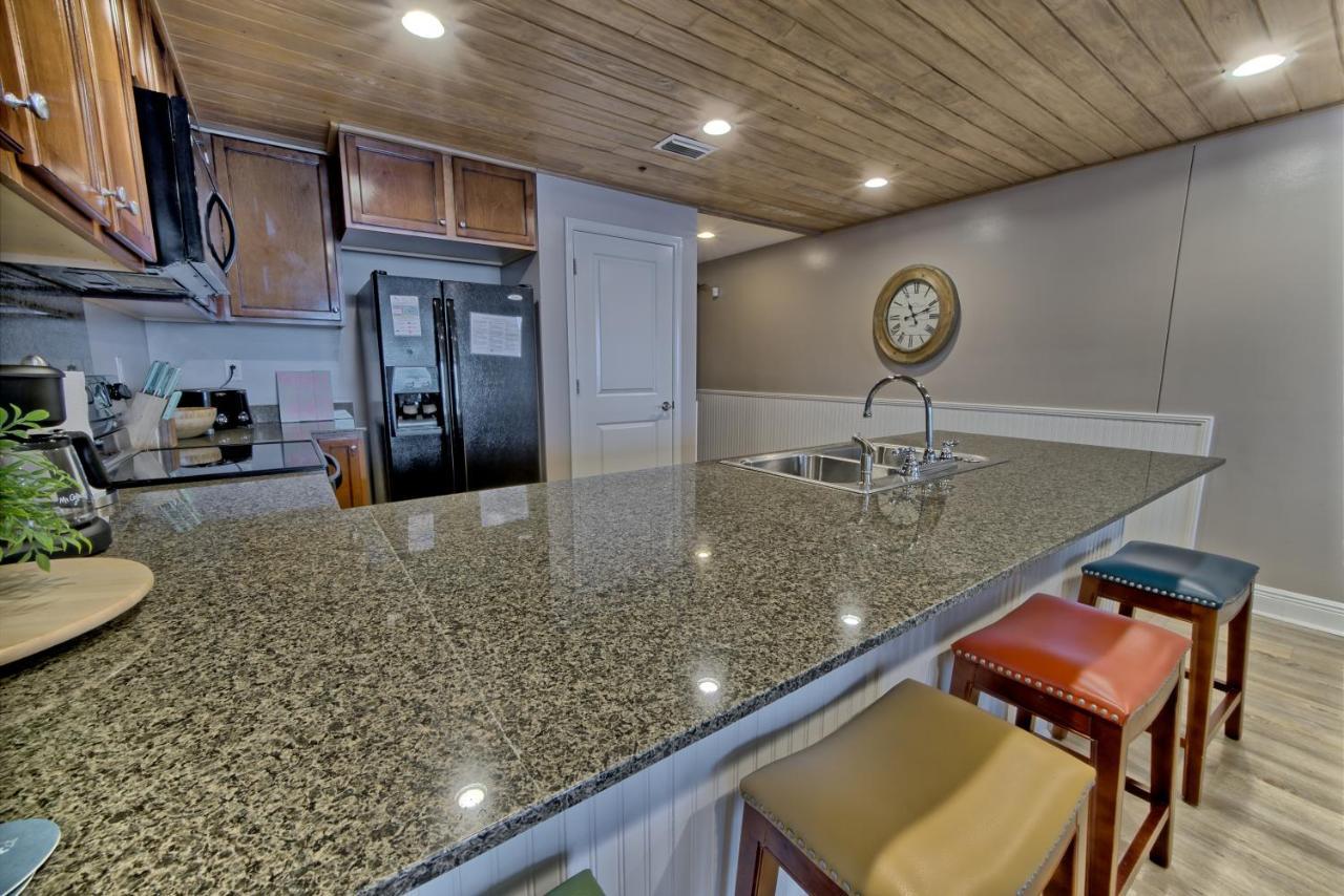 Sterling Breeze - Luxury Beach Front Condo Panama City Beach Exterior foto